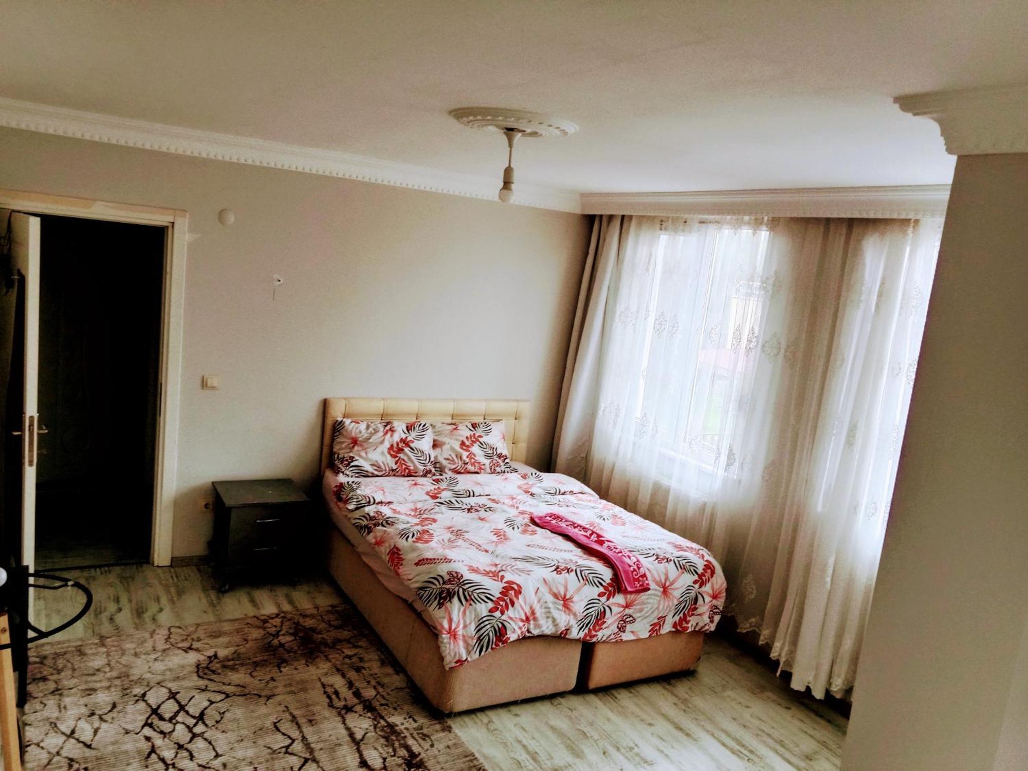 Orman Villa Hotel Is 6 Minutes From The Airport Arnavutkoy Bagian luar foto